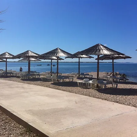 Barbara Apartment Vir